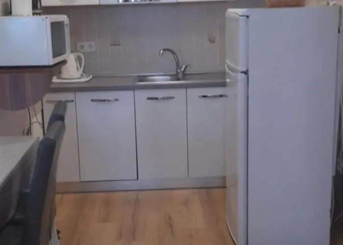 Vanja Apartamento Vir