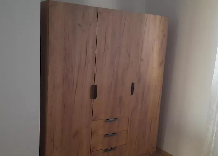 Vanja Apartamento Vir