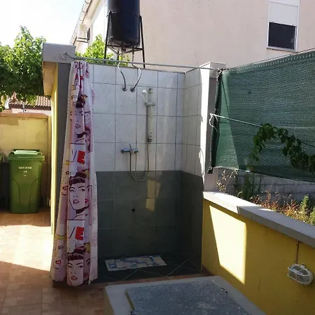 Vanja - Terrace & Bbq Apartment Vir