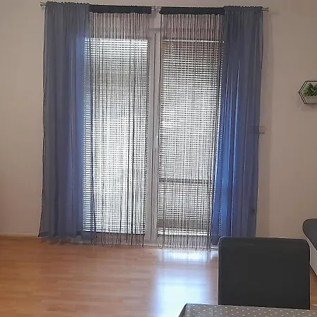 Vanja *